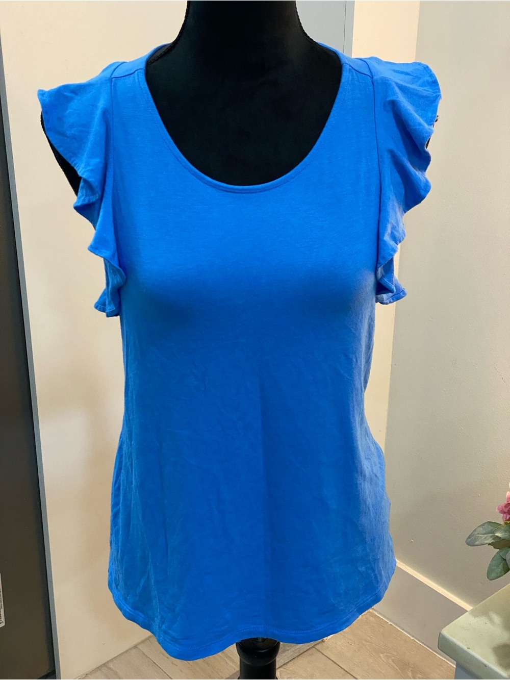 Lilly Pulitzer Bright Blue Ruffle Sleeve Tank